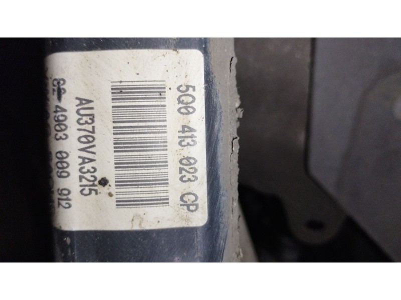 Recambio de amortiguador delantero derecho para audi a3 (8v1, 8vk) 1.6 tdi referencia OEM IAM 5Q0413023CP  