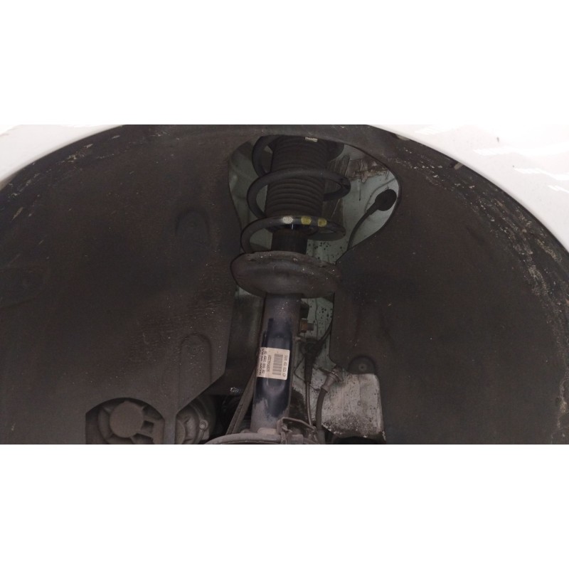 Recambio de amortiguador delantero izquierdo para audi a3 (8v1, 8vk) 1.6 tdi referencia OEM IAM 5Q0413023CP  