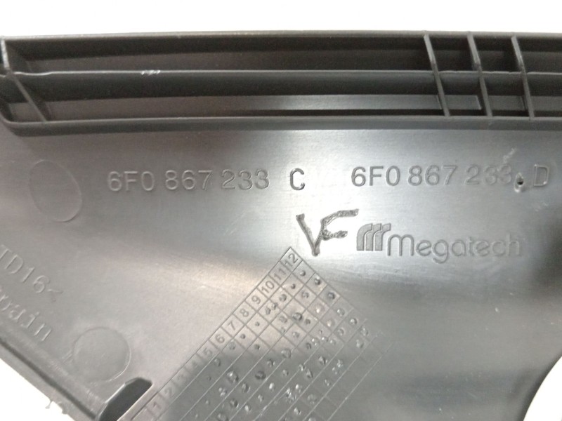 Recambio de moldura para seat ibiza (kj1) fr referencia OEM IAM 6F0867233C 6F0867233D 6F0867233E