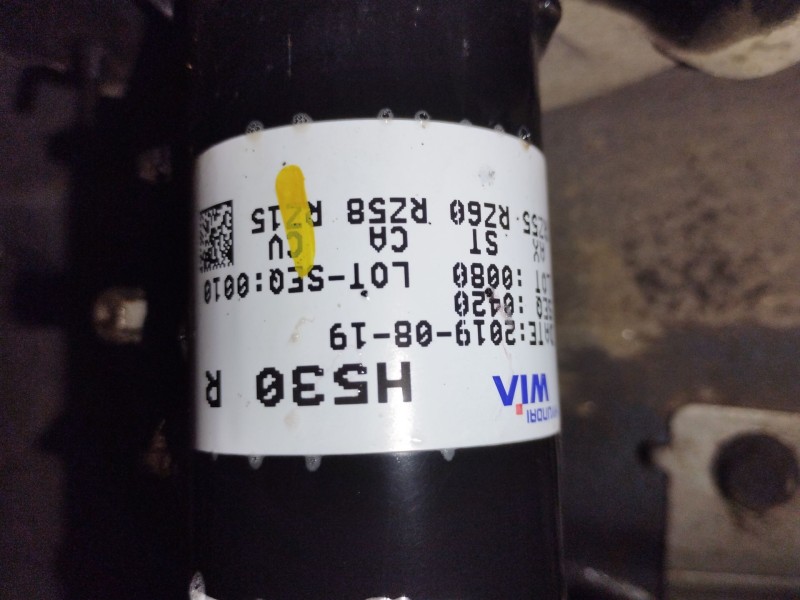 Recambio de amortiguador delantero derecho para kia stonic (ybcuv) black edition referencia OEM IAM 54660H8600  