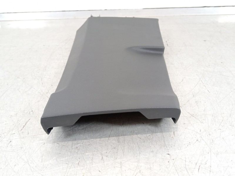 Recambio de moldura para seat ibiza (kj1) fr referencia OEM IAM 6F0867240A  