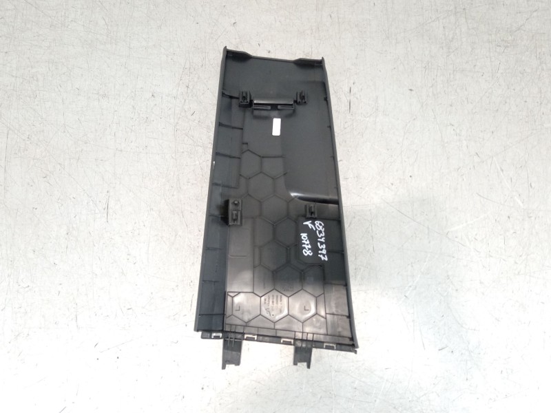 Recambio de moldura para seat ibiza (kj1) fr referencia OEM IAM 6F0867240A  