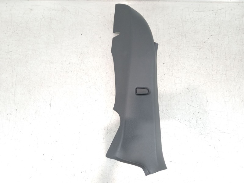 Recambio de moldura para seat ibiza (kj1) fr ib referencia OEM IAM 6F0867765 6F0867765C 