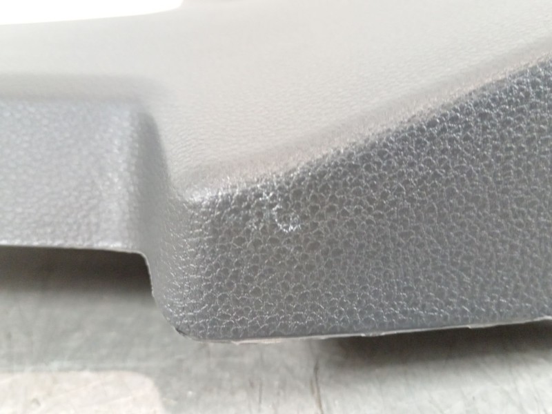 Recambio de guarnecido porton trasero para seat ibiza (kj1) fr ib referencia OEM IAM 6F0867601 6F0867601B 