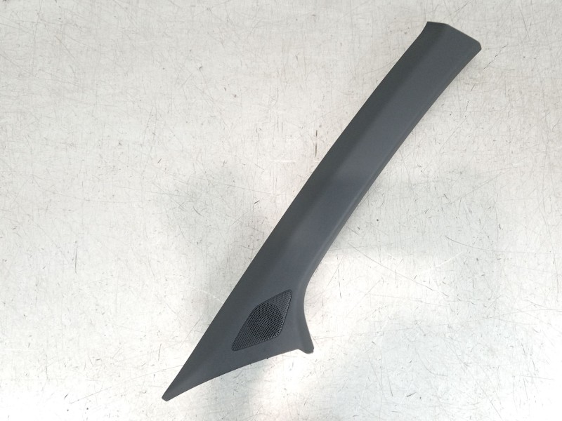 Recambio de moldura para seat ibiza (kj1) fr ib referencia OEM IAM 6F0867234C 6F0867234D 6F0867234E