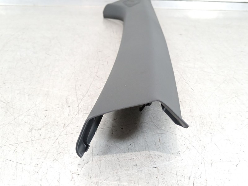 Recambio de moldura para seat ibiza (kj1) fr ib referencia OEM IAM 6F0867234C 6F0867234D 6F0867234E