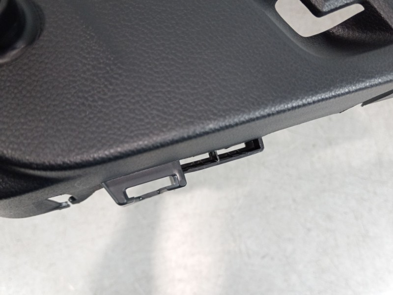 Recambio de moldura para seat ibiza (kj1) fr ib referencia OEM IAM 6F0867762B  