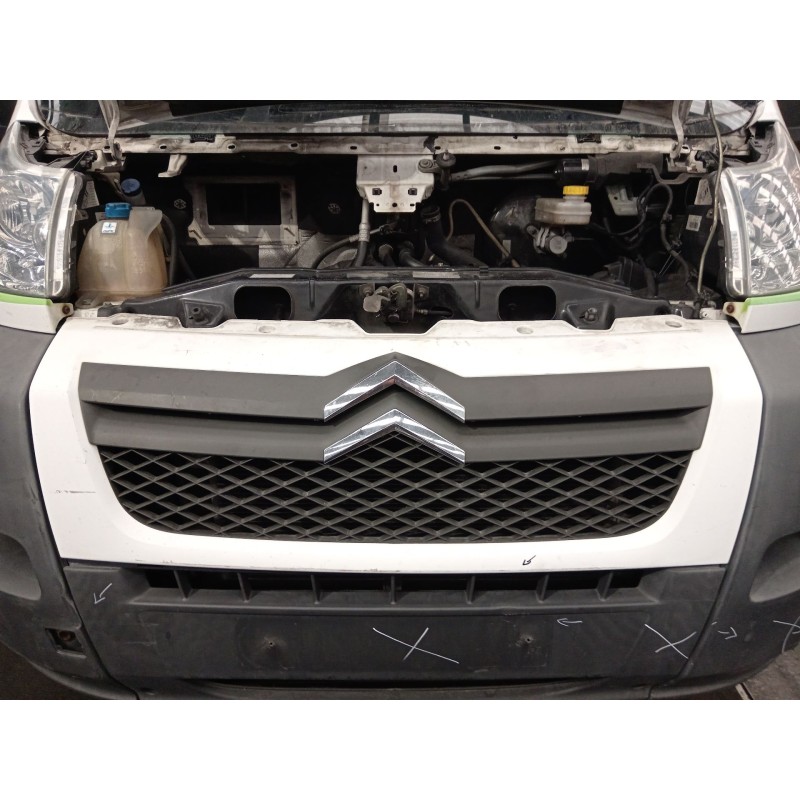 Recambio de rejilla delantera para citroën jumper iii autobús 2.2 hdi 120 referencia OEM IAM 1308069070 1306600070 