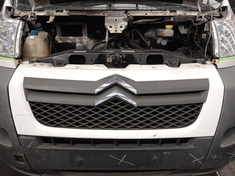 Recambio de rejilla delantera para citroën jumper iii autobús 2.2 hdi 120 referencia OEM IAM 1308069070 1306600070 