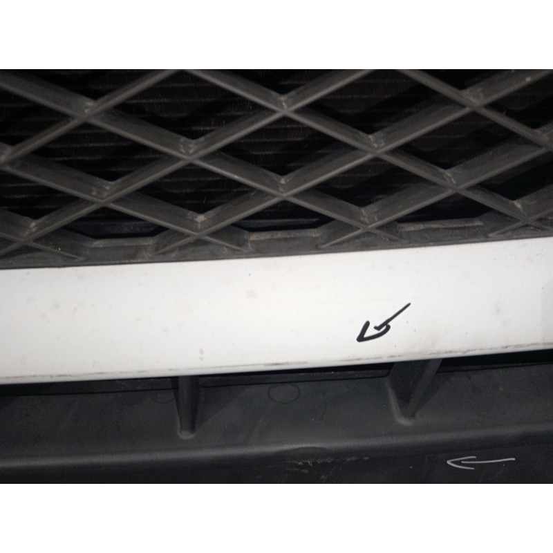 Recambio de rejilla delantera para citroën jumper iii autobús 2.2 hdi 120 referencia OEM IAM 1308069070 1306600070 