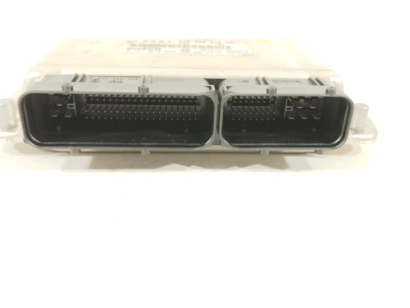 Recambio de centralita motor uce para audi a4 b5 (8d2) 1.9 tdi referencia OEM IAM 038906019AN 0281010094 