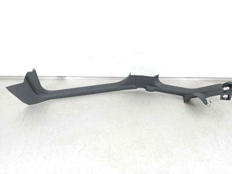 Recambio de moldura para seat ibiza (kj1) fr ib referencia OEM IAM 6F0863484 6F0863484B 