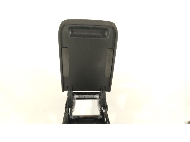 Recambio de apoyabrazos central para volkswagen golf vi (5k1) 1.6 tdi referencia OEM IAM 1K0864207E  