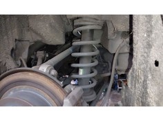 Recambio de amortiguador trasero izquierdo para lexus is ii (_e2_) 220d (ale20) referencia OEM IAM 4853053140  