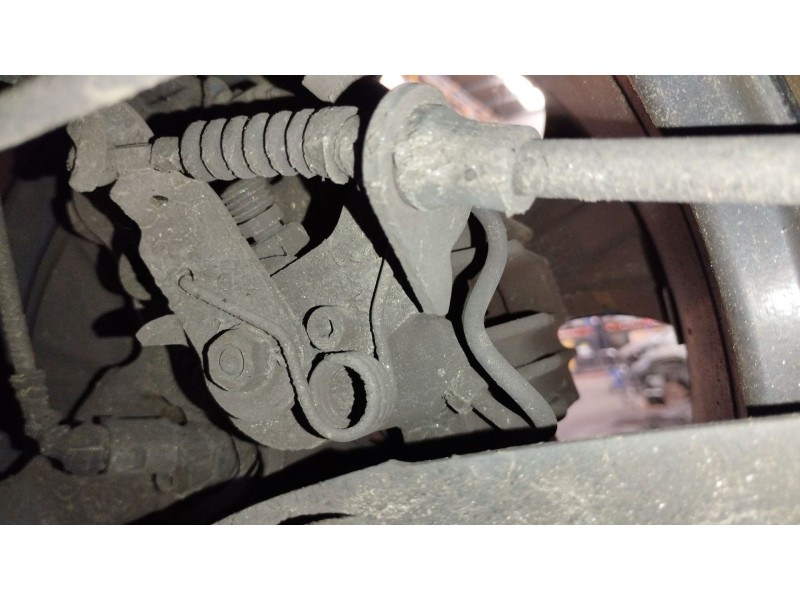 Recambio de pinza freno trasera izquierda para volkswagen golf vi (5k1) 1.6 tdi referencia OEM IAM 1K0615423J  