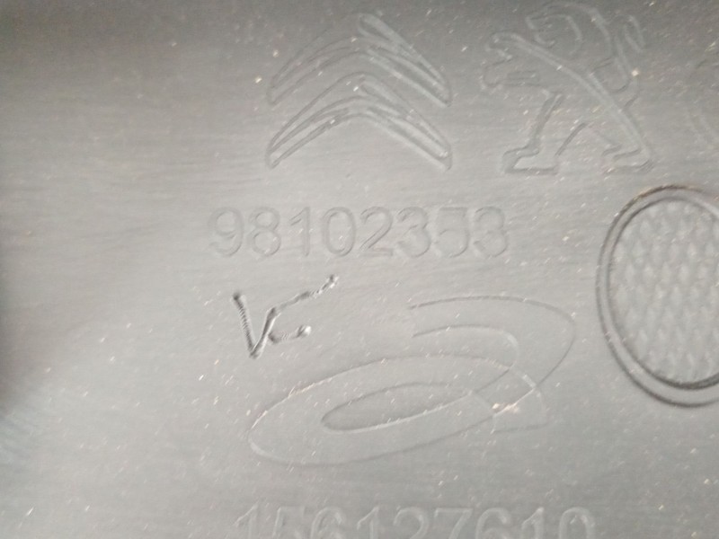 Recambio de moldura para peugeot traveller autobús (v_) 2.0 bluehdi 145 referencia OEM IAM 98102353  