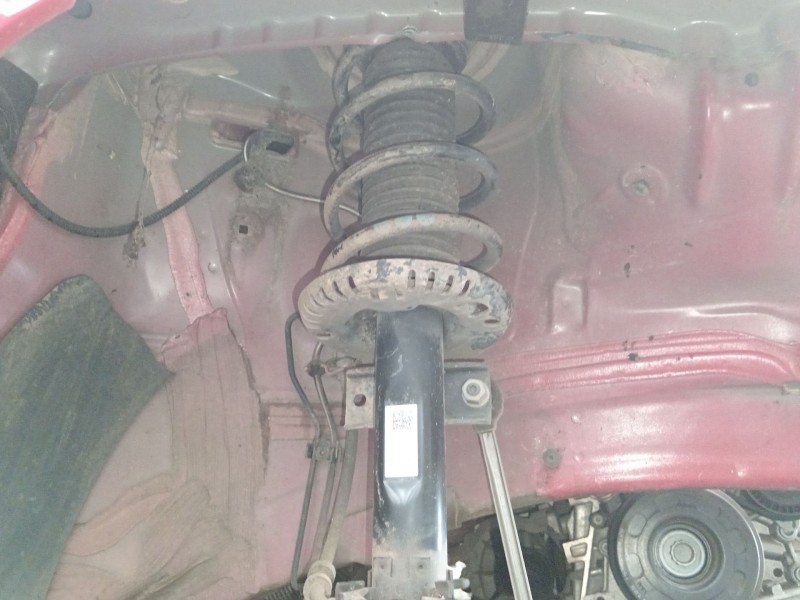 Recambio de amortiguador delantero derecho para seat ibiza iv (6j5, 6p1) 1.0 referencia OEM IAM 6R0413031C  