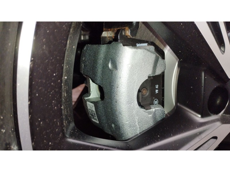 Recambio de pinza freno delantera izquierda para audi a1 sportback (gba) 30 tfsi referencia OEM IAM 2Q0615105AJ  