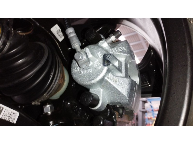Recambio de pinza freno delantera izquierda para audi a1 sportback (gba) 30 tfsi referencia OEM IAM 2Q0615105AJ  