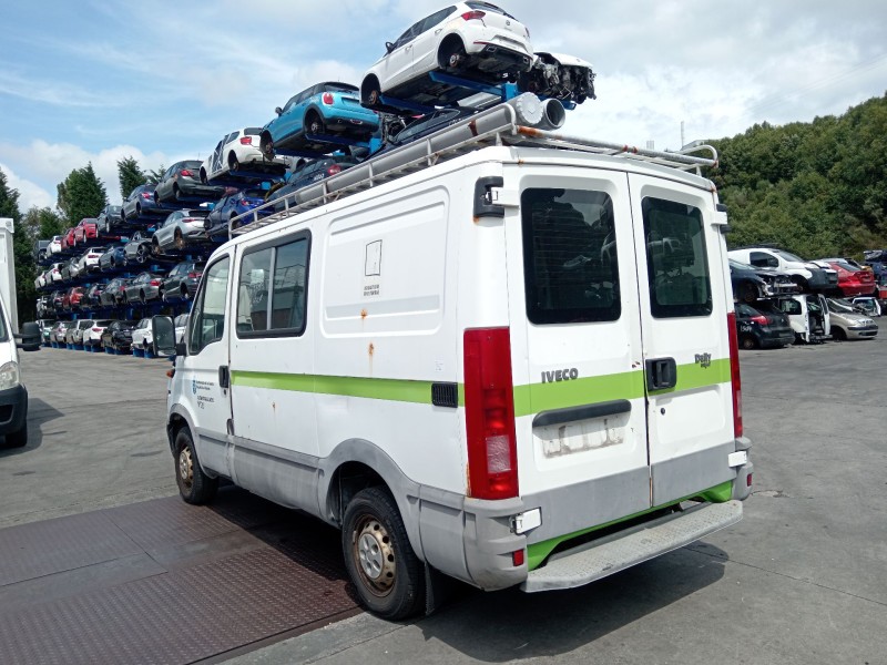 iveco daily iii caja/chasis del año 2004