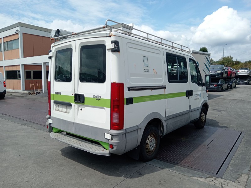 iveco daily iii caja/chasis del año 2004