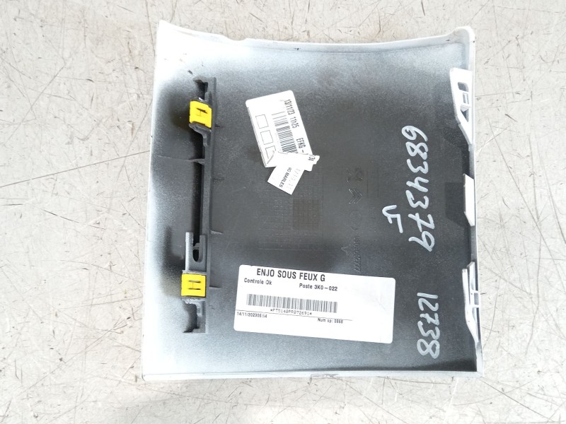 Recambio de moldura para peugeot traveller autobús (v_) 2.0 bluehdi 145 referencia OEM IAM 98096627777  