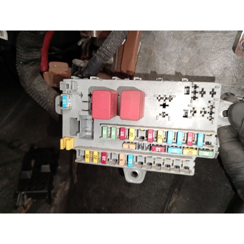 Recambio de caja reles / fusibles para citroën jumper i autobús (230p) 2.8 hdi referencia OEM IAM 1332053080  