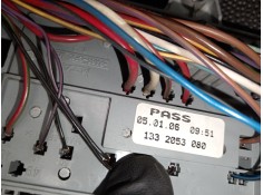 Recambio de caja reles / fusibles para citroën jumper i autobús (230p) 2.8 hdi referencia OEM IAM 1332053080   2