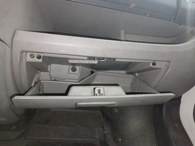 Recambio de guantera para citroën jumper iii autobús 2.2 hdi 120 referencia OEM IAM 8218HQ  