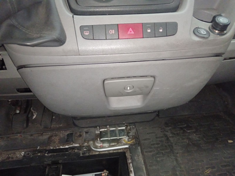 Recambio de guantera para citroën jumper iii autobús 2.2 hdi 120 referencia OEM IAM   