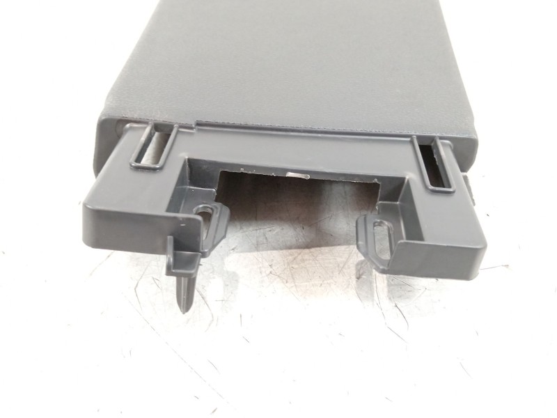 Recambio de moldura para peugeot traveller autobús (v_) 2.0 bluehdi 145 referencia OEM IAM 9810604777  