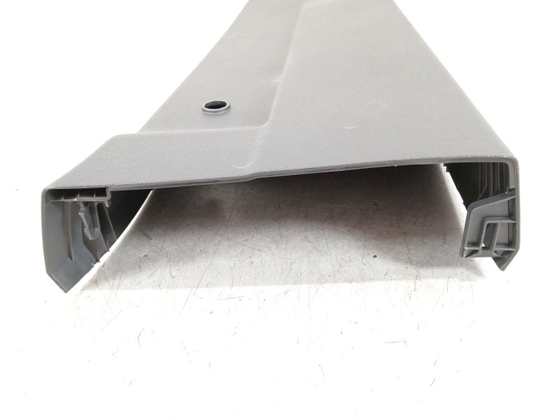 Recambio de moldura para peugeot traveller autobús (v_) 2.0 bluehdi 145 referencia OEM IAM 9810604777  