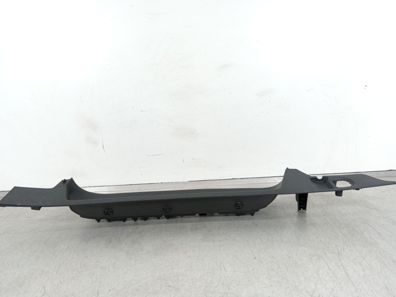 Recambio de moldura para peugeot traveller autobús (v_) 2.0 bluehdi 145 referencia OEM IAM 9808681577  