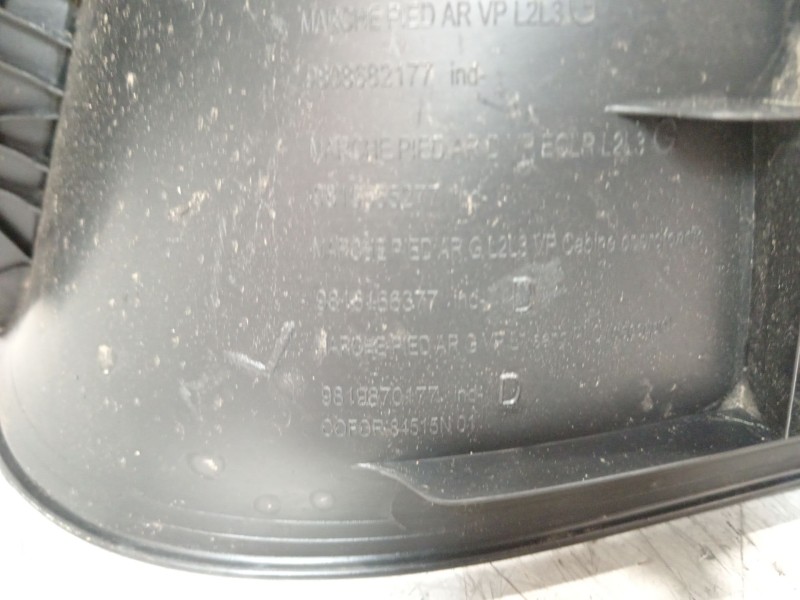 Recambio de moldura para peugeot traveller autobús (v_) 2.0 bluehdi 145 referencia OEM IAM 9808682177  