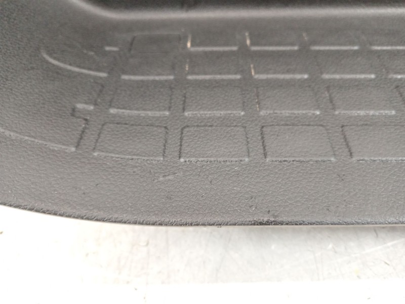 Recambio de moldura para peugeot traveller autobús (v_) 2.0 bluehdi 145 referencia OEM IAM 98121117ZD  