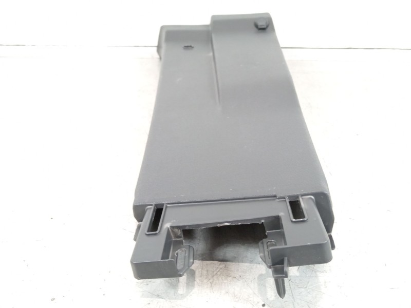 Recambio de moldura para peugeot traveller autobús (v_) 2.0 bluehdi 145 referencia OEM IAM 9817519977  