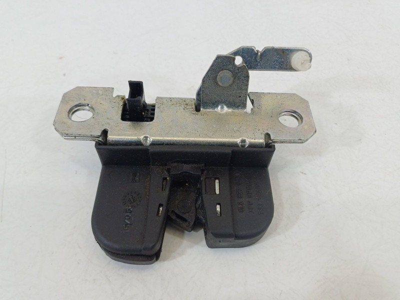 Recambio de cerradura maletero / porton para seat leon (1m1) 1.9 tdi referencia OEM IAM 6L6827505A  