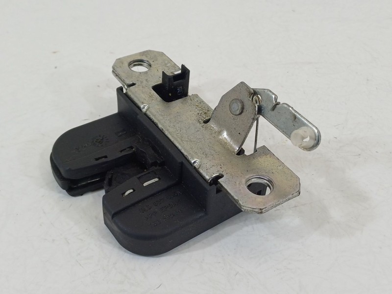 Recambio de cerradura maletero / porton para seat leon (1m1) 1.9 tdi referencia OEM IAM 6L6827505A  