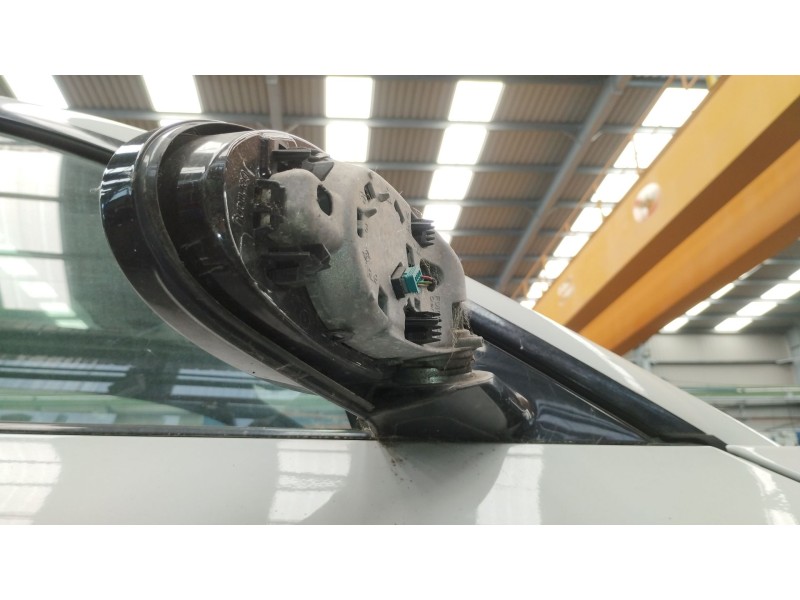 Recambio de retrovisor derecho para bmw 1 coupé (e82) 120 d referencia OEM IAM 51167185306  