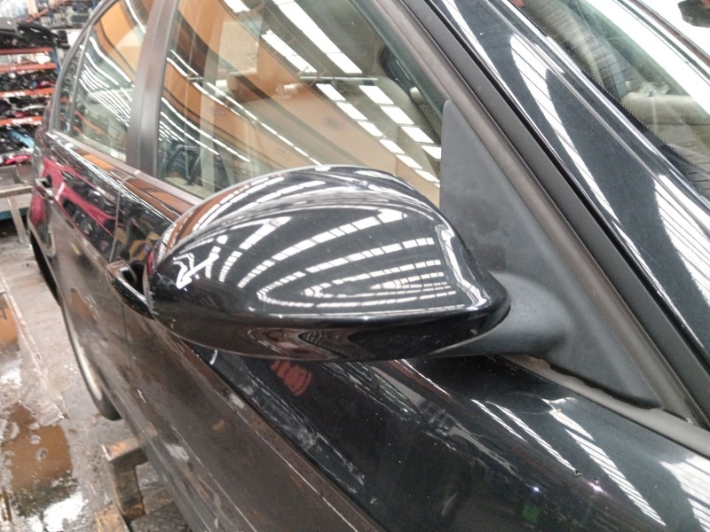 Recambio de retrovisor derecho para bmw 3 (e90) 320 i referencia OEM IAM 51167189946  