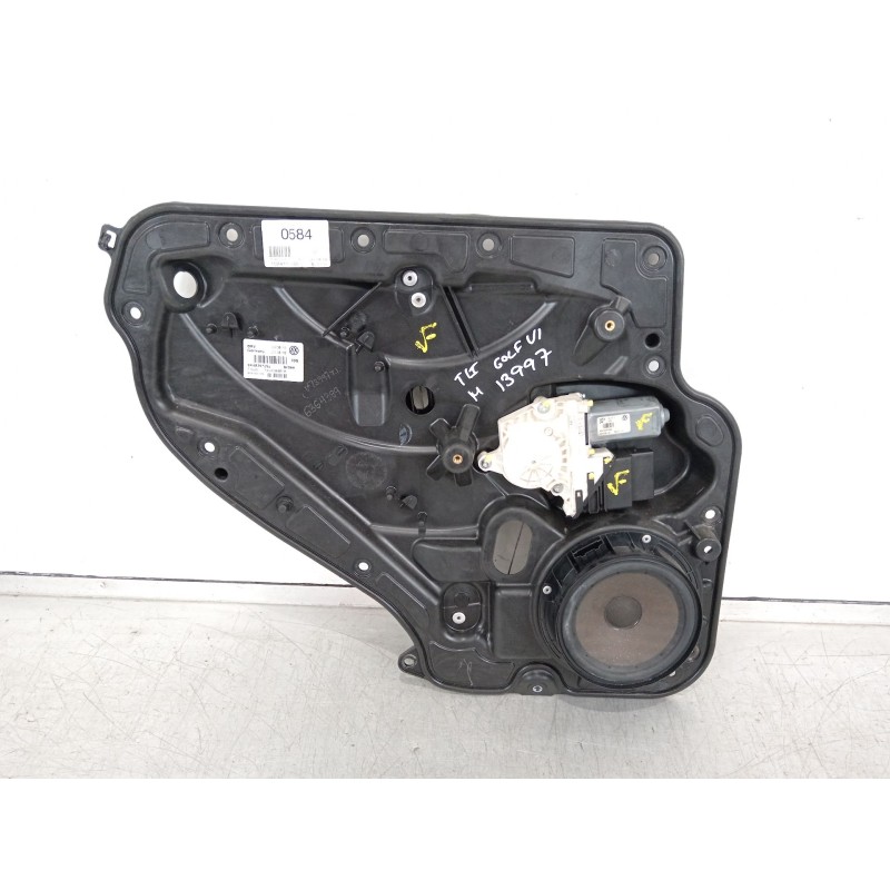 Recambio de elevalunas trasero izquierdo para volkswagen golf vi (5k1) 1.6 tdi referencia OEM IAM 5K4839729J 5K0959703C 5K483946