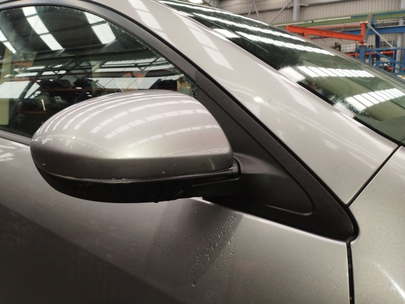 Recambio de retrovisor derecho para mazda 3 sedán (bl) 1.6 mzr cd (bl14) referencia OEM IAM   