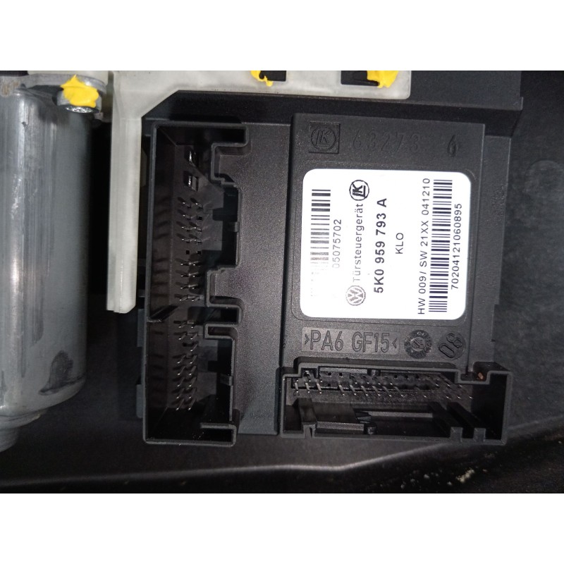 Recambio de elevalunas delantero izquierdo para volkswagen golf vi (5k1) 1.6 tdi referencia OEM IAM 5K1837729Q 5K0959701E 5K0959