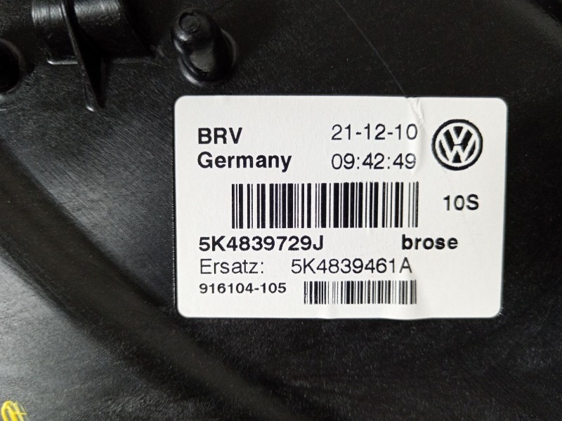 Recambio de elevalunas trasero izquierdo para volkswagen golf vi (5k1) 1.6 tdi referencia OEM IAM 5K4839461A 5K0959703D 