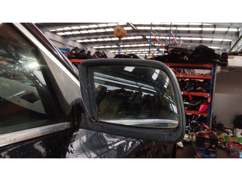 Recambio de retrovisor derecho para bmw 5 touring (e61) 520 d referencia OEM IAM 51167189572  