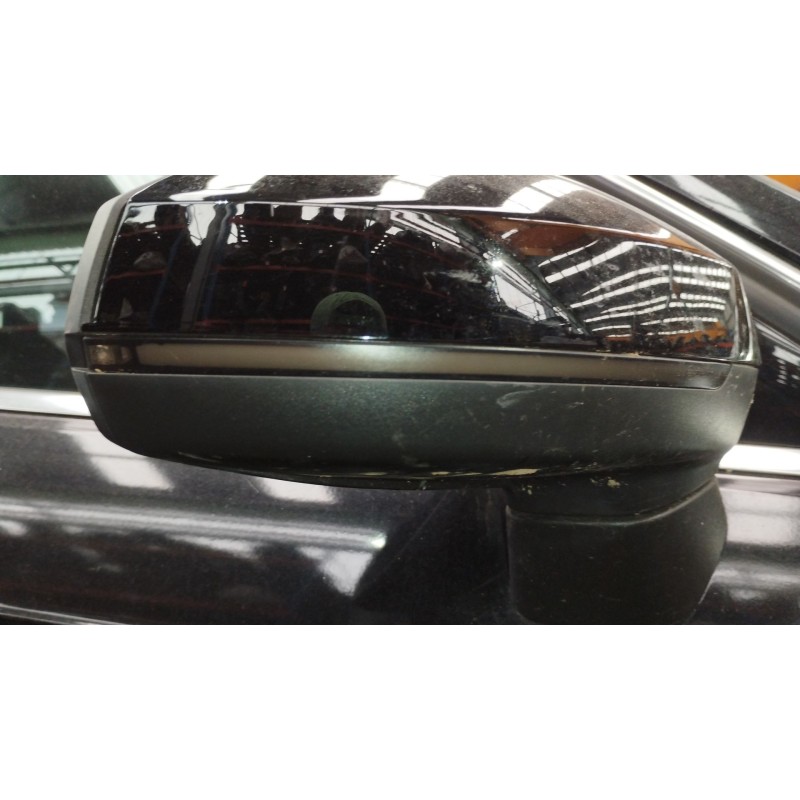 Recambio de retrovisor derecho para audi a3 sportback (8va, 8vf) 2.0 tdi referencia OEM IAM 8V1857410G  