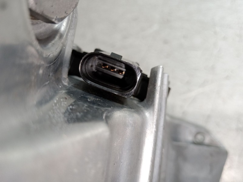 Recambio de carter para seat ibiza (6p1) reference plus referencia OEM IAM 04E103603G 04E907660D 