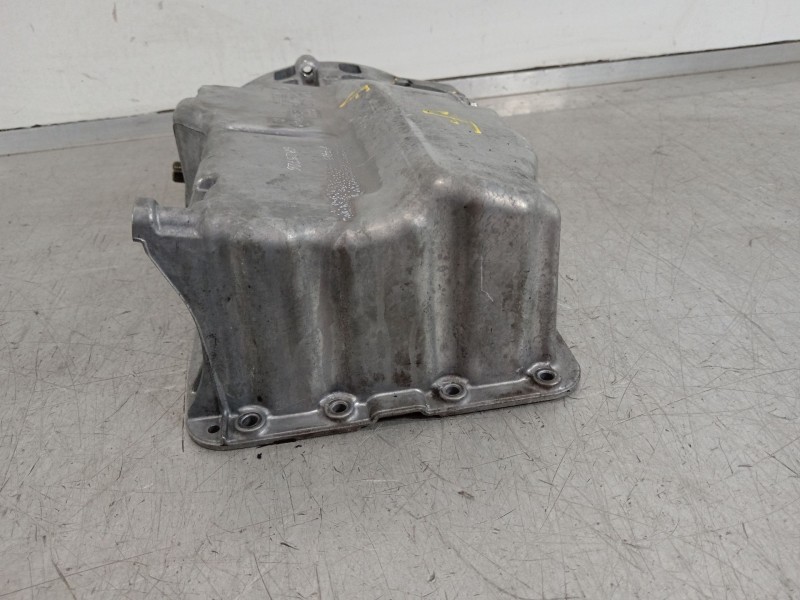 Recambio de carter para seat ibiza (6p1) reference plus referencia OEM IAM 04E103603G 04E907660D 
