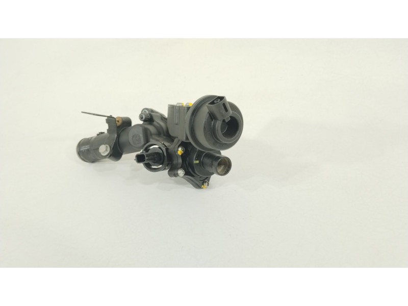 Recambio de termostato para renault clio iv (bh_) 1.5 dci 90 referencia OEM IAM 110608431R  