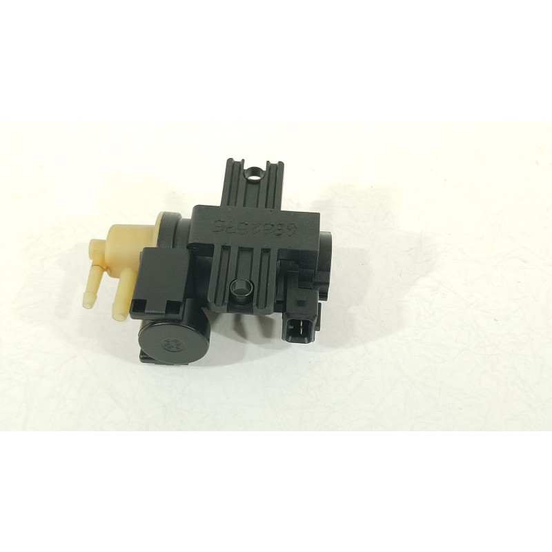 Recambio de valvula aire adicional para renault clio iv (bh_) 1.5 dci 90 referencia OEM IAM 8200790180 70181405 